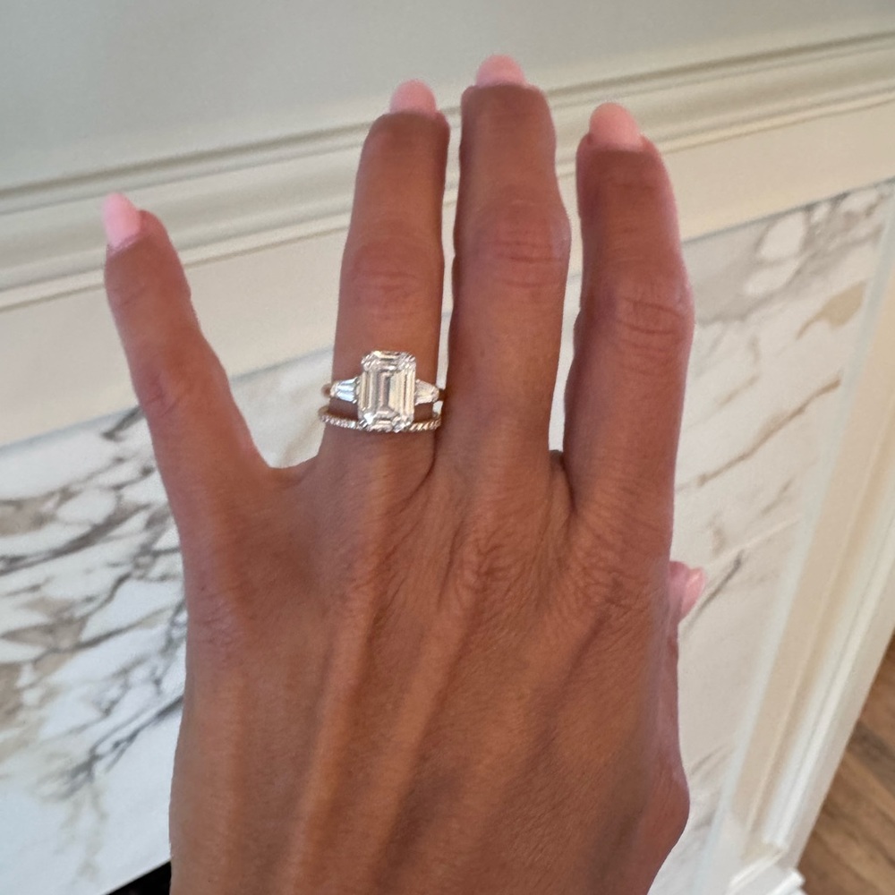 ✨3.19 carat Emerald cut Lab Diamond Ring✨ Two Toned 14k Women's Ring size 4.5 - Picture 11 of 16